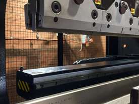 Amada HDS 8025 - Great opportunity to own a high end Amada press brake. Warranty Included  - picture1' - Click to enlarge