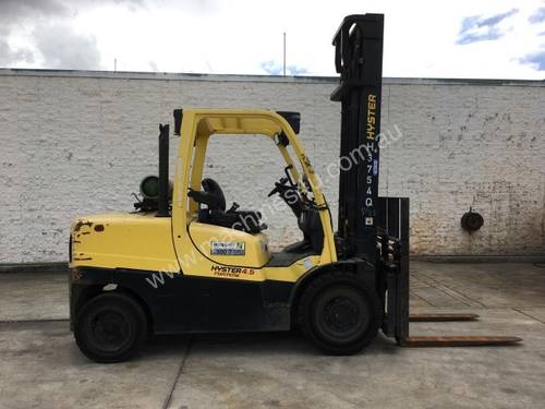 4.5T Counterbalance Forklift - Good Condition