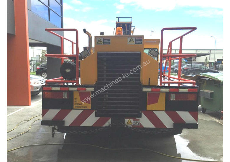 caption AUSLION APC 25-2 PICK AND CARRY CRANE - NEW