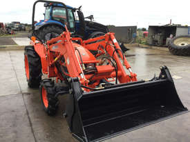 Kioti DS3510 FWA/4WD Tractor - picture0' - Click to enlarge