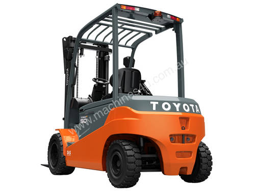 Toyota 3.5 - 5.0 8FBMT 4-Wheel Battery Forklift