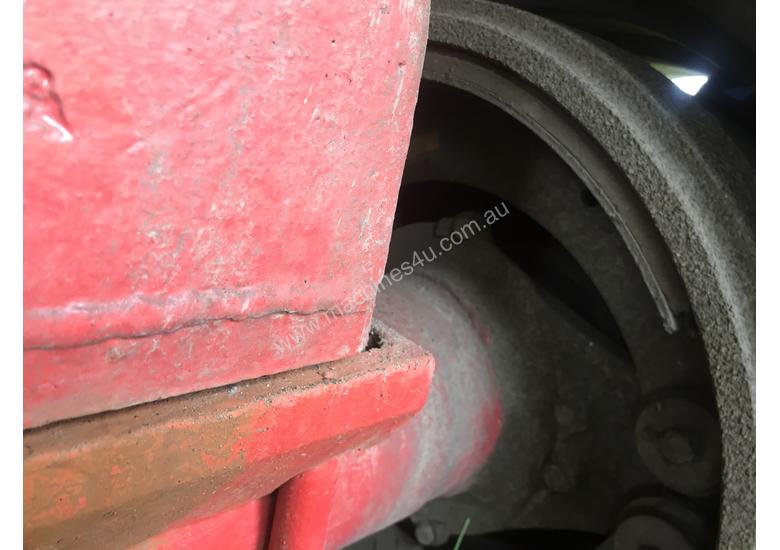 caption Semi Tipper QRTT Chassis