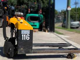 Liftstar 1.5T Electric Pallet Mover HIRE from $140pw + GST - picture1' - Click to enlarge