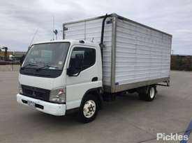 2005 Mitsubishi Canter FE85 - picture2' - Click to enlarge