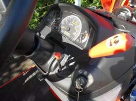 Kubota BX2380V-AU COMPACT TRACTOR - picture2' - Click to enlarge