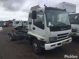 2002 Isuzu FRR550 - picture0' - Click to enlarge