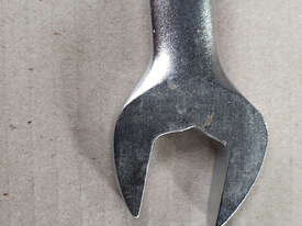 Urrea 21mm Metric Spanner Wrench Ring / Open Ender Combination 1221MA - picture1' - Click to enlarge