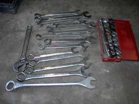 heavy spanners and socket set - picture0' - Click to enlarge