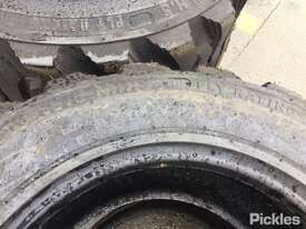Workmate Skid Steer Tryes, Lot of 4 Tyre Size: 10-16.5 Item Appears In An Unused Condition - picture2' - Click to enlarge