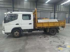 Mitsubishi Canter 3.5T - picture2' - Click to enlarge