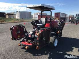 Toro GroundsMaster 4700-D - picture2' - Click to enlarge
