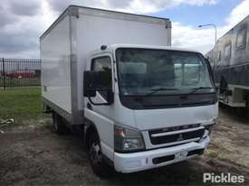 2010 Mitsubishi Canter - picture0' - Click to enlarge