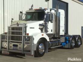 2011 Kenworth T409SAR - picture2' - Click to enlarge