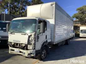 2010 Isuzu FSR 700 Long - picture1' - Click to enlarge