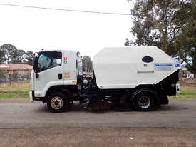 Isuzu FRR600 Sweeper Truck - picture1' - Click to enlarge