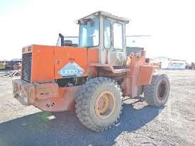 HITACHI LX100 Wheel Loader - picture2' - Click to enlarge