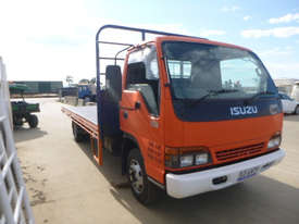 Isuzu NQR Tray Truck - picture2' - Click to enlarge