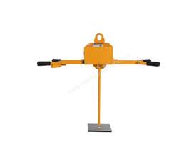Paving Stone Lifter for Concrete, Sandstone, Slate - picture1' - Click to enlarge