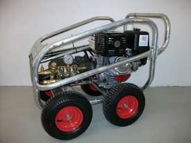 AUSSIE PUMP SCUD 400 Petrol Powered Electric Start - picture1' - Click to enlarge