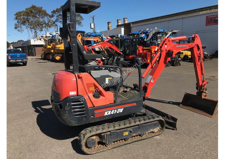 caption Used Kubota KX41-3V