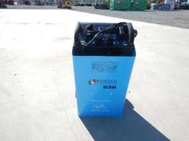 12/24Volt 530amp Booster/Charger Unit - picture0' - Click to enlarge