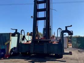 2005 Kalmar DCE100-45E5 Twin Lift Empty Container Handler - picture0' - Click to enlarge