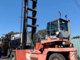 2005 Kalmar DCE100-45E5 Twin Lift Empty Container Handler - picture1' - Click to enlarge
