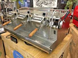 SYNESSO SABRE 3 GROUP STAINLESS ESPRESSO COFFEE MACHINE - picture1' - Click to enlarge