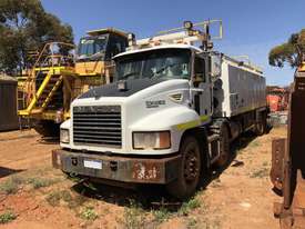2006 MACK METRO LINE - picture0' - Click to enlarge