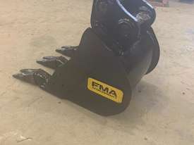 1.8 Tonne 300mm GP Bucket - picture0' - Click to enlarge