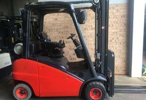 Linde H18 1.8ton 4.25m Side Shift Fully Auto 2012 Roll Out Low Hrs Fully Operat Linde H18 1.8ton 4.25m Side Shift Fully Auto 2012 Roll Out Low Hrs Fully Operat