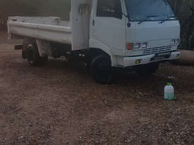 Hino Ranger Tipping tray Truck - picture0' - Click to enlarge