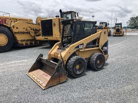Caterpillar 236B Skid Steer Loader - picture0' - Click to enlarge