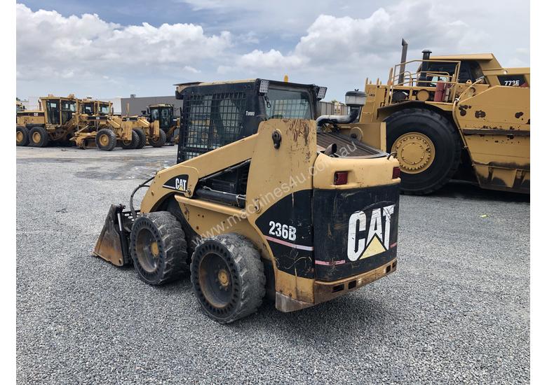 Used 2006 Caterpillar 236B Wheeled SkidSteers In , - Listed On Machines4u