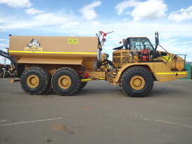 2011 Caterpillar 740 6X6 Articulated Water Cart - picture0' - Click to enlarge