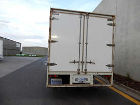 Fuso Canter 918 Pantech Truck - picture1' - Click to enlarge