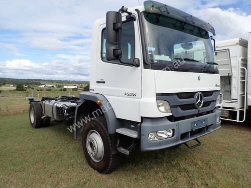 2014 Mercedes-Benz Atego 1626 Cab Chassis Truck
