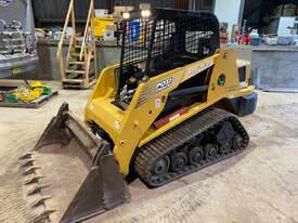 ASV POSI TRACK RC60 2.9T Track Loader - picture0' - Click to enlarge