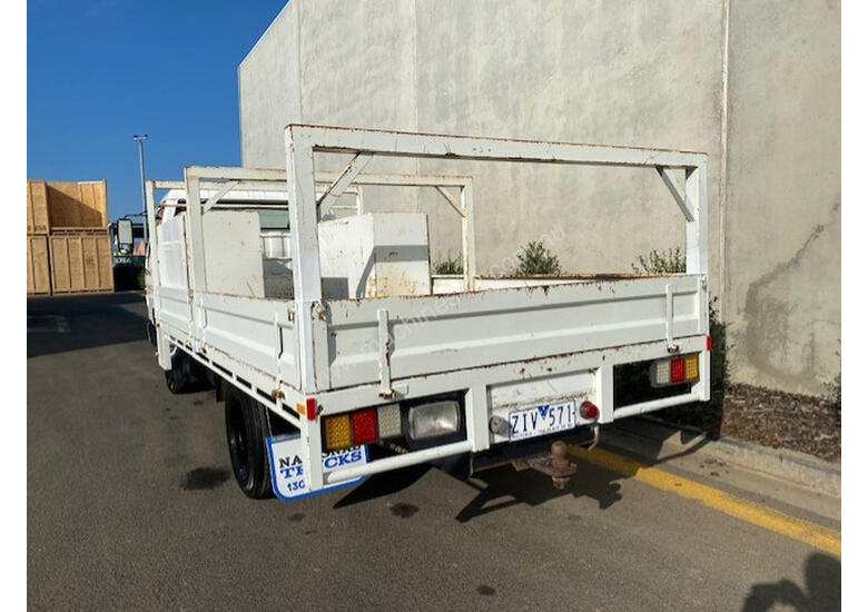 caption Toyota DYNA 300 Tray Truck