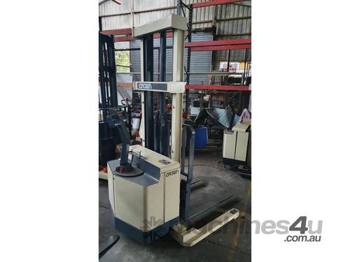 Crown 30WTF154A Walkie-Stacker 1.5Ton (3.8m Lift) Electric Forklift