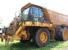 Caterpillar 775F 2011 Water Cart - picture1' - Click to enlarge