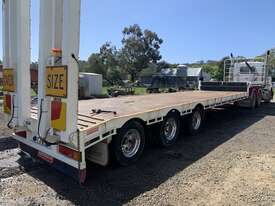 Barker 45' Drop Deck c/w 25t Hydraulic Rear Ramps c/w Self Steer Axle - picture0' - Click to enlarge