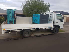 Wet and Dry Sandblaster mounted on Truck - picture1' - Click to enlarge