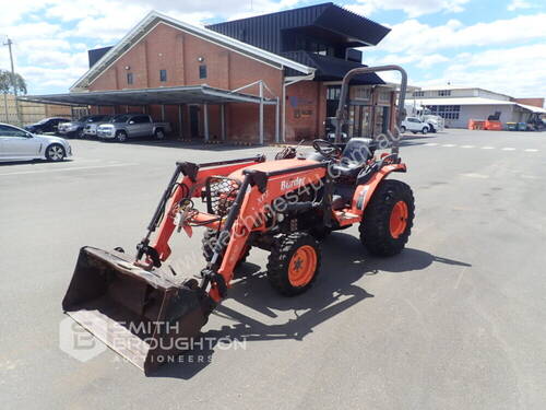 2007 KUBOTA B3030HSD 4WD TRACTOR