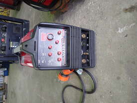 3 phase Invertec welder - picture0' - Click to enlarge