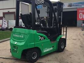Brand new Hangcha 2.5 Ton 4 Wheel Drive Lithium Forklift - picture1' - Click to enlarge
