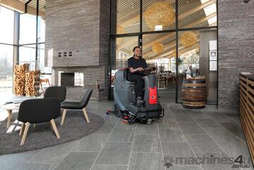 CLEANQUIP-VIPER AS850R Mid sized ride on Scrubber / Dryer