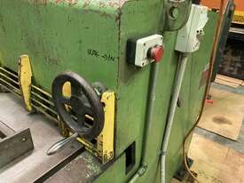 Used Acra Shear Hydraulic Guillotine - picture1' - Click to enlarge
