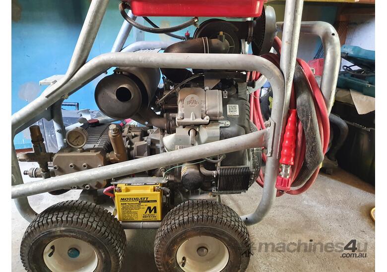 Used 2016 aussie pumps 12 000 psi Aussie pumps hydro blaster Pressure