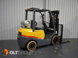 TCM 2.5 Tonne Forklift LPG 4800mm Container Mast Sideshift Markless Solid Tyres - picture1' - Click to enlarge